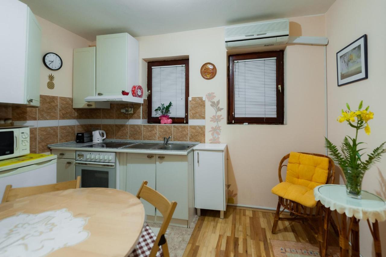 Appartamento Lausev Garden Subotica Esterno foto